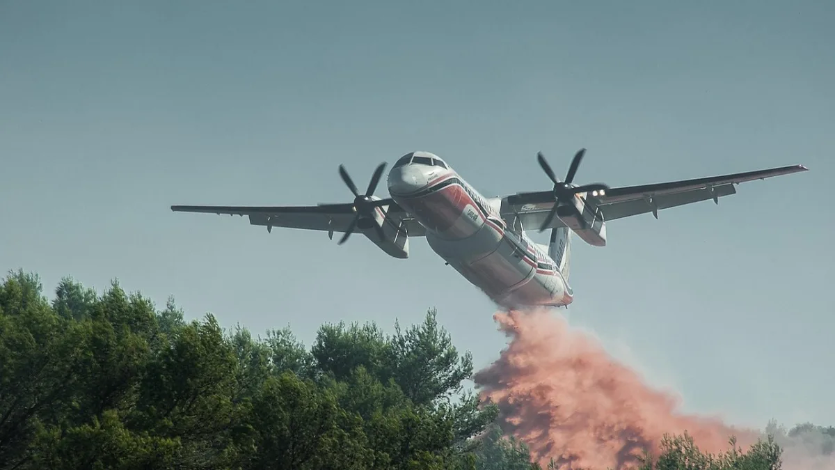 La fin des Canadair ? Ces bombardiers d’eau qui combattront les feux de demain