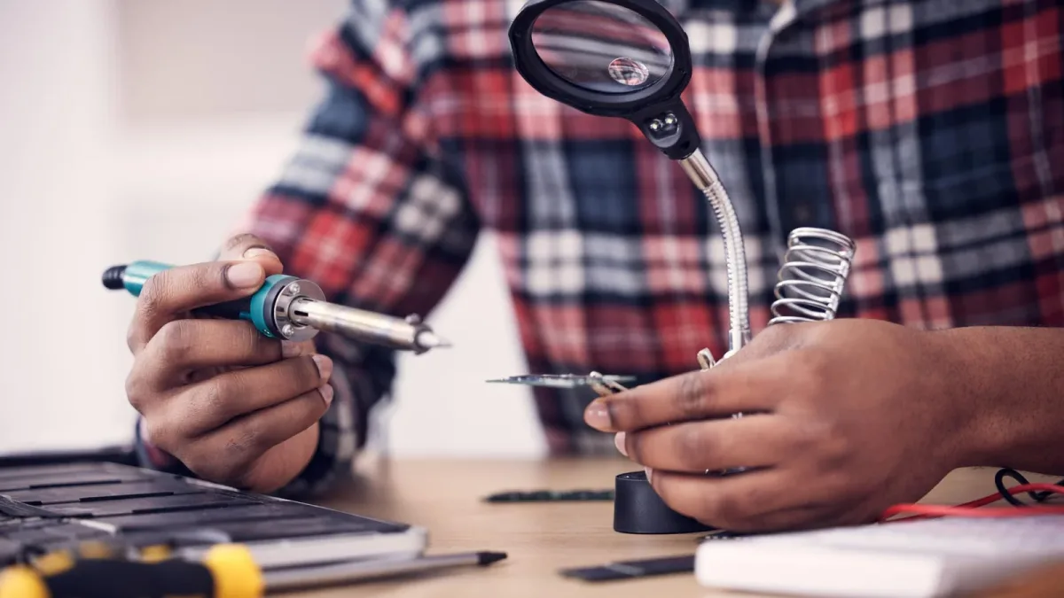 Droit à la réparation : que pouvez-vous vraiment exiger d’un fabricant ?
