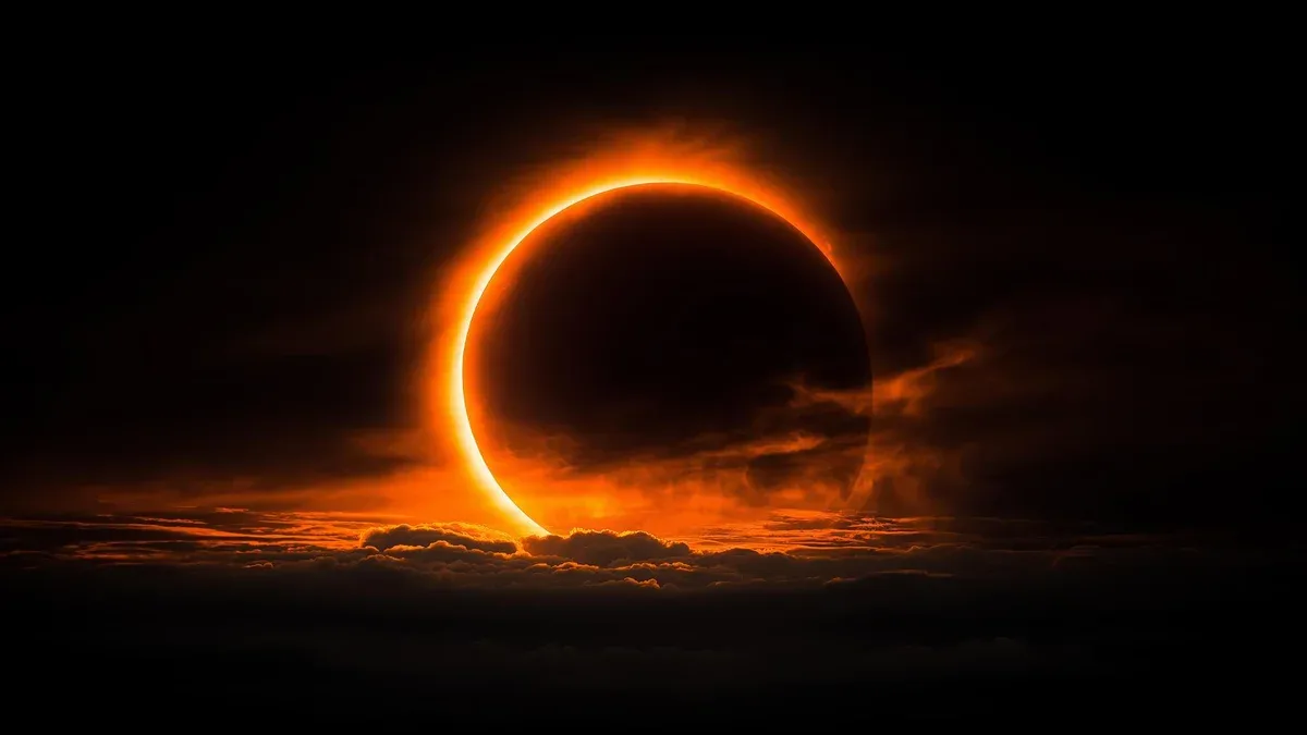 Eclipse solaire dans le ciel