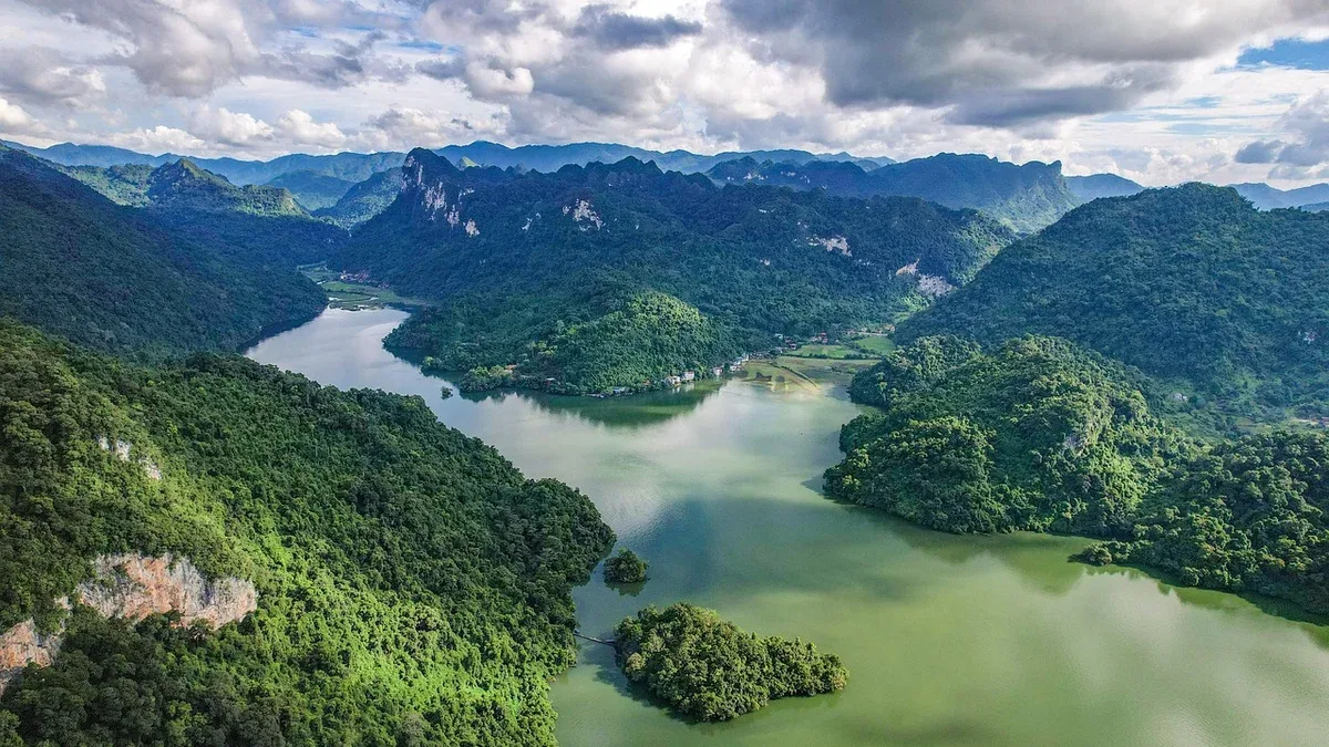 lake