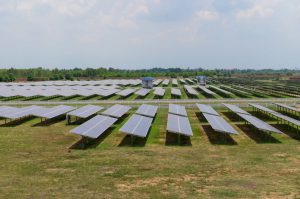 Le potentiel de l&rsquo;&eacute;nergie solaire en Inde : D&eacute;fis, opportunit&eacute;s et perspectives futures